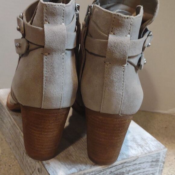 Sam Edelnan New Grey Booties Size 10.  A11 - Picture 6 of 7